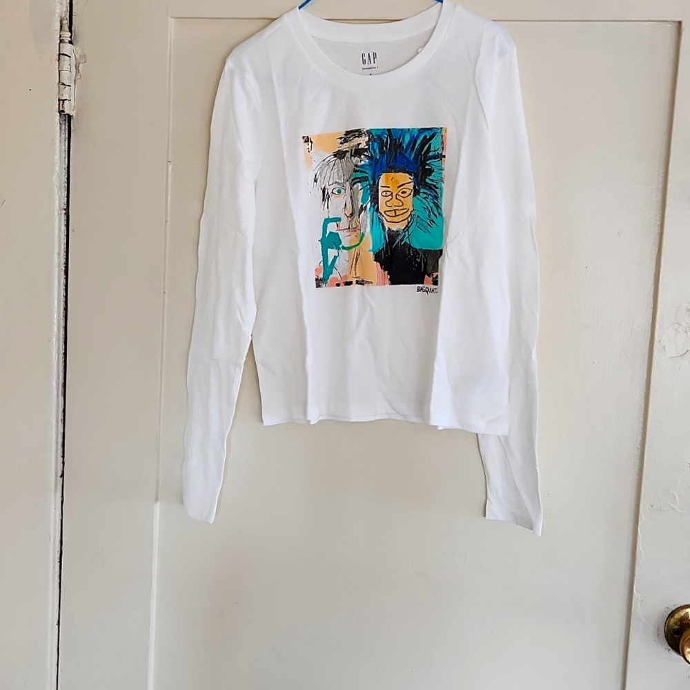 Long sleeve crew neck t shirt